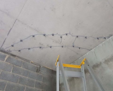 Epoxy Crack Injection Vs Polyurethane Crack Injection Fcs Concrete